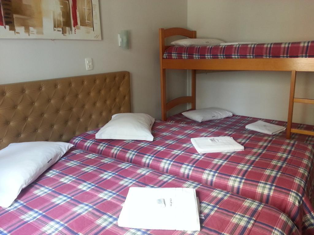 Hotel Pousada Valintur Balneário Camboriú الغرفة الصورة